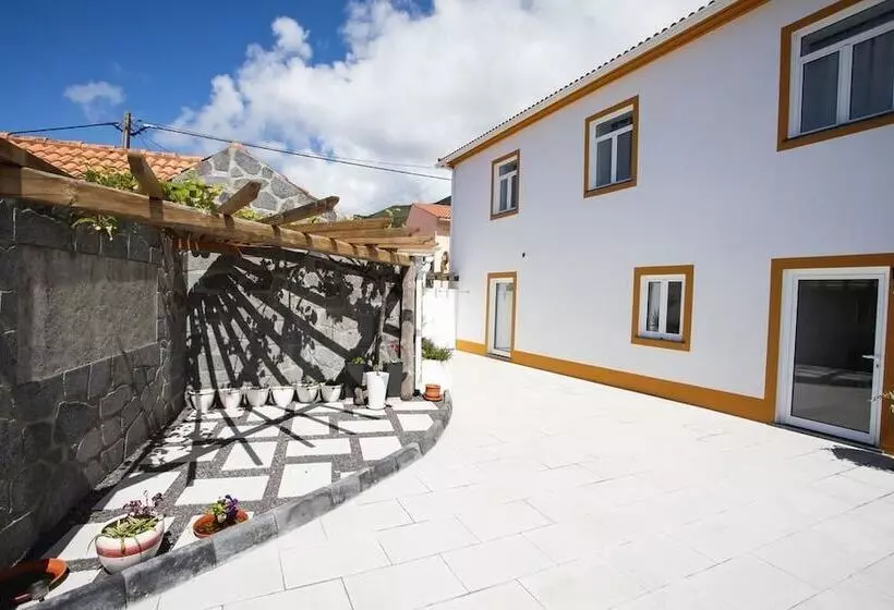 ペンション Casa D Avó Guesthouse And Apartment