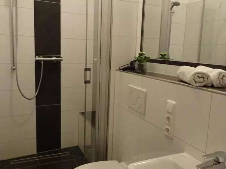 Majatalo Gästehaus Moselkloster