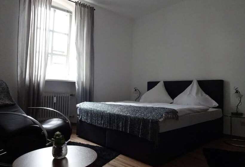 פנסיון Gästehaus Moselkloster