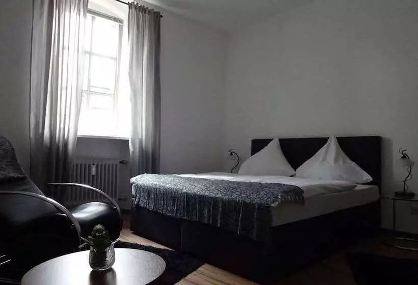 Majatalo Gästehaus Moselkloster