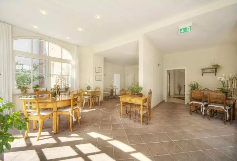 Majatalo Gästehaus Moselkloster