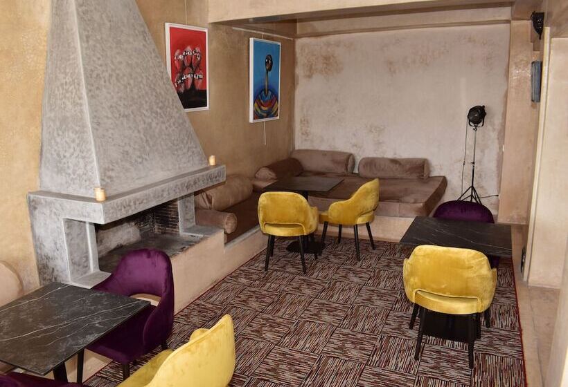 بنسيون L Oum Errabia Azemmour