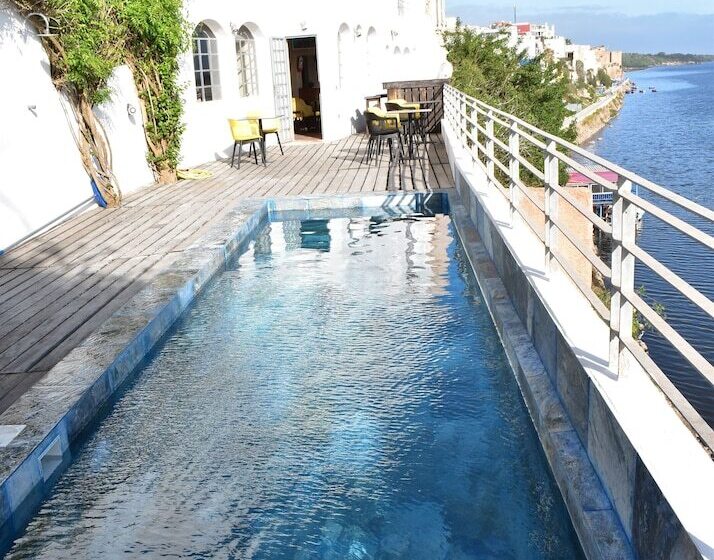 بنسيون L Oum Errabia Azemmour