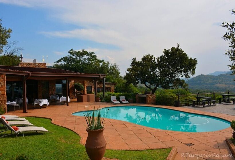 پانسیون La Montagne Guest Lodge