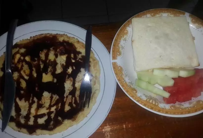 پانسیون Pesona Bali Room And Restaurant