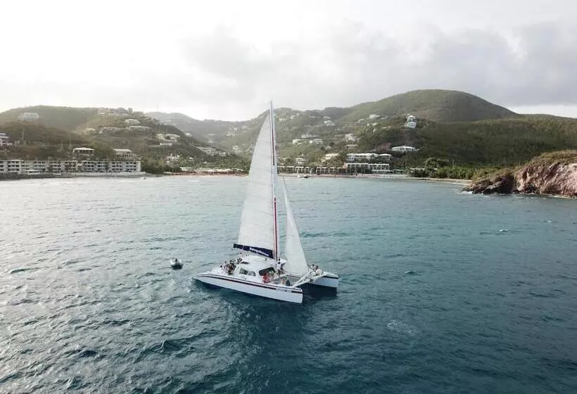 Bolongo Bay Beach Resort