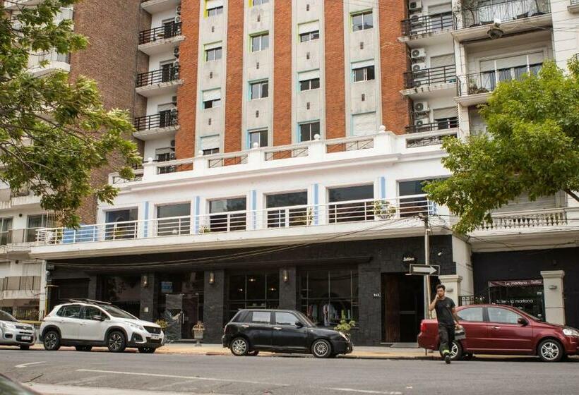 酒店 Selina Montevideo