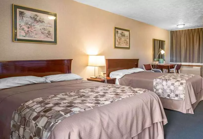 모텔 Rodeway Inn & Suites Branford Guilford