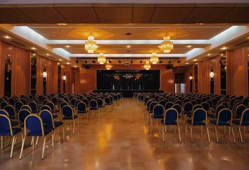 Nahrawess Resort & Thalasso