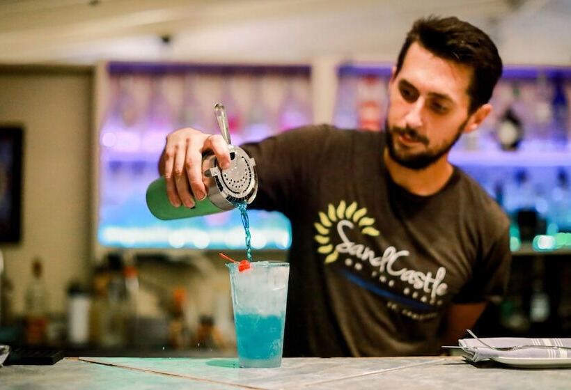 استراحتگاه Sand Castle On The Beach Adults Only