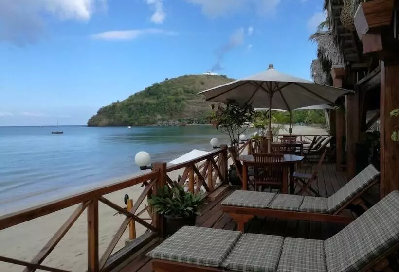 هتل Aviavy Plage Hôtel