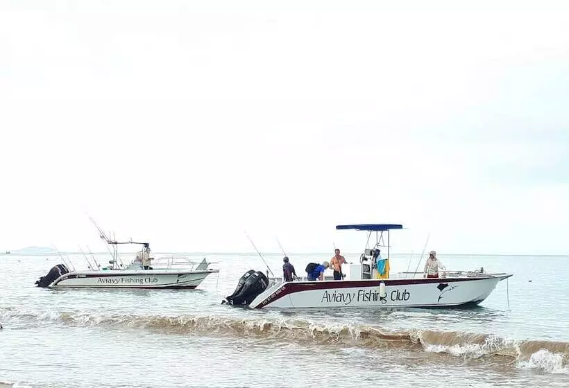 هتل Aviavy Plage Hôtel