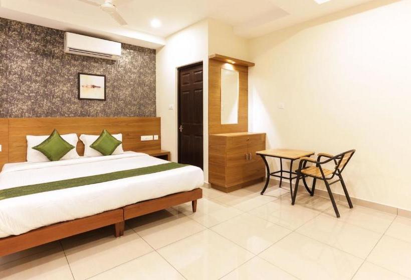 ホテル Treebo Trend Cmks Gulmohar Suites