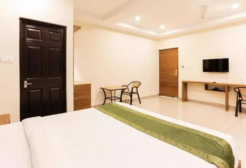 هتل Treebo Trend Cmks Gulmohar Suites