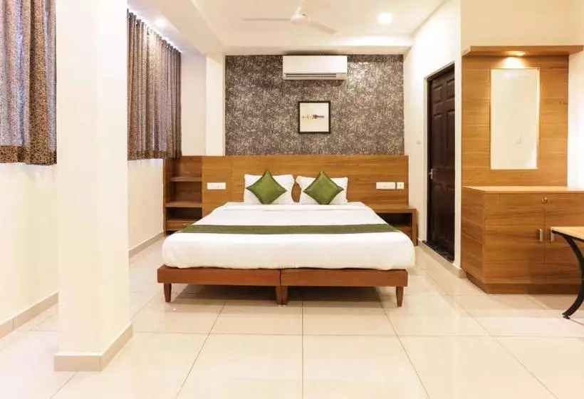 هتل Treebo Trend Cmks Gulmohar Suites