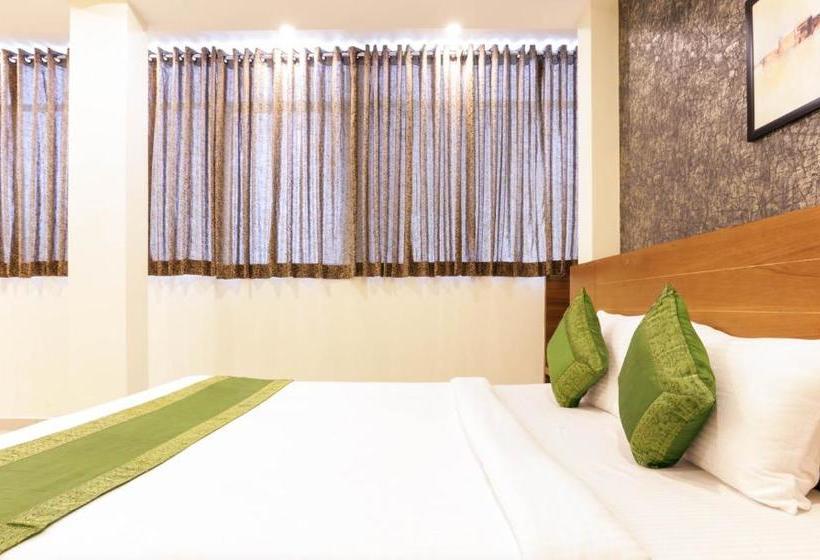 ホテル Treebo Trend Cmks Gulmohar Suites