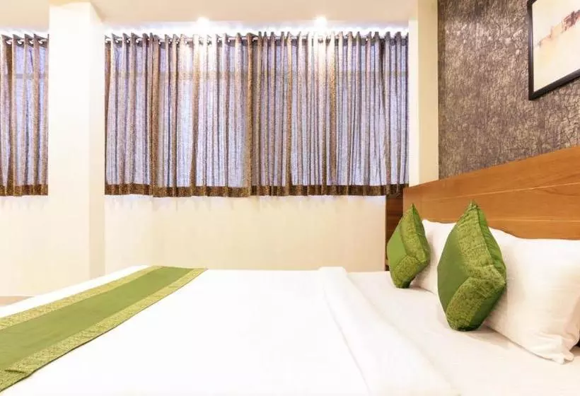 هتل Treebo Trend Cmks Gulmohar Suites