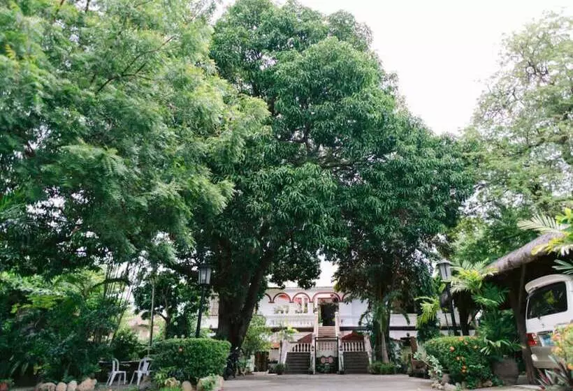 Hotelli Villa Angela Heritage House