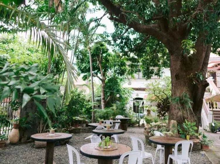 Hotelli Villa Angela Heritage House