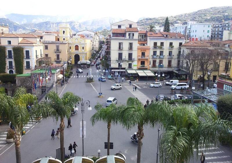 La Casa Dell Orologio   Main Square