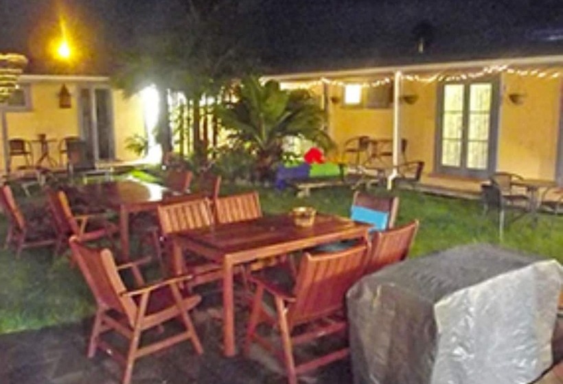 Мотель Orewa Pillows Lodge