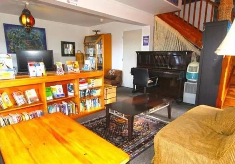 Motelli Orewa Pillows Lodge