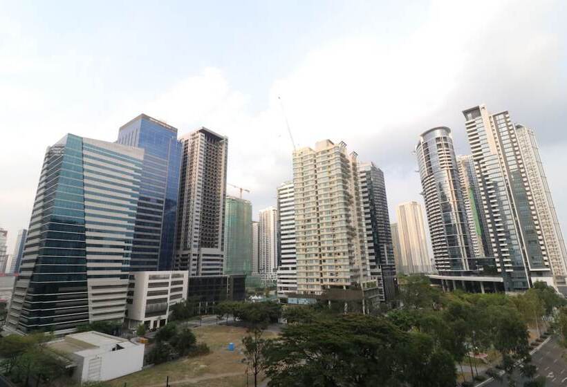 Oasis Regency At Fort Victoria Bgc