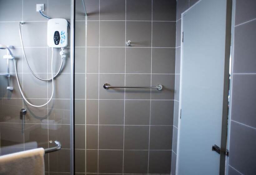 پانسیون 19 Atelier Suites Aeropod