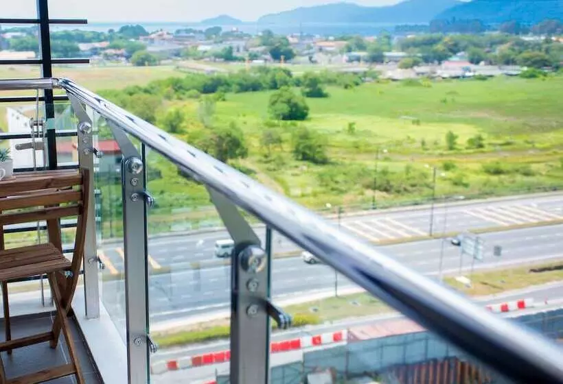 ペンション 19 Atelier Suites Aeropod