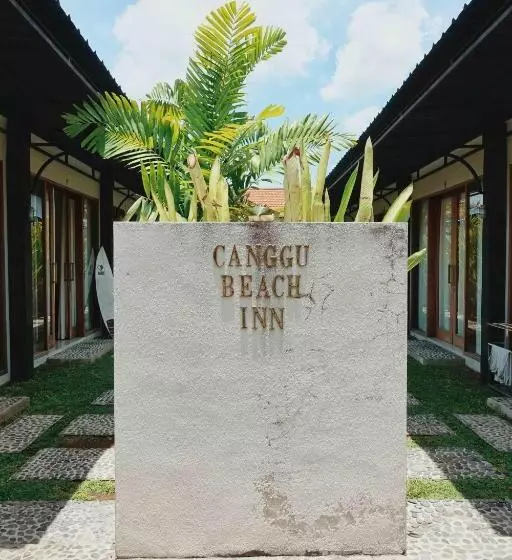 ペンション Canggu Beach Inn