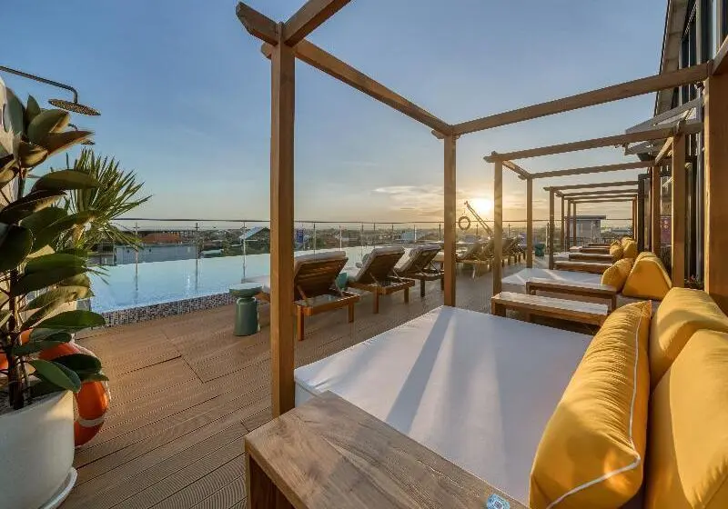 ペンション Canggu Beach Inn
