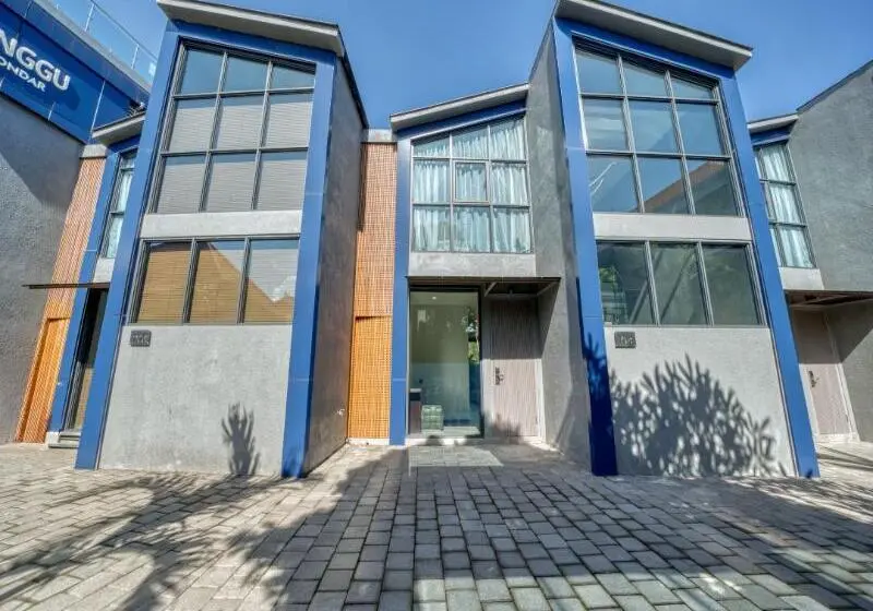 ペンション Canggu Beach Inn