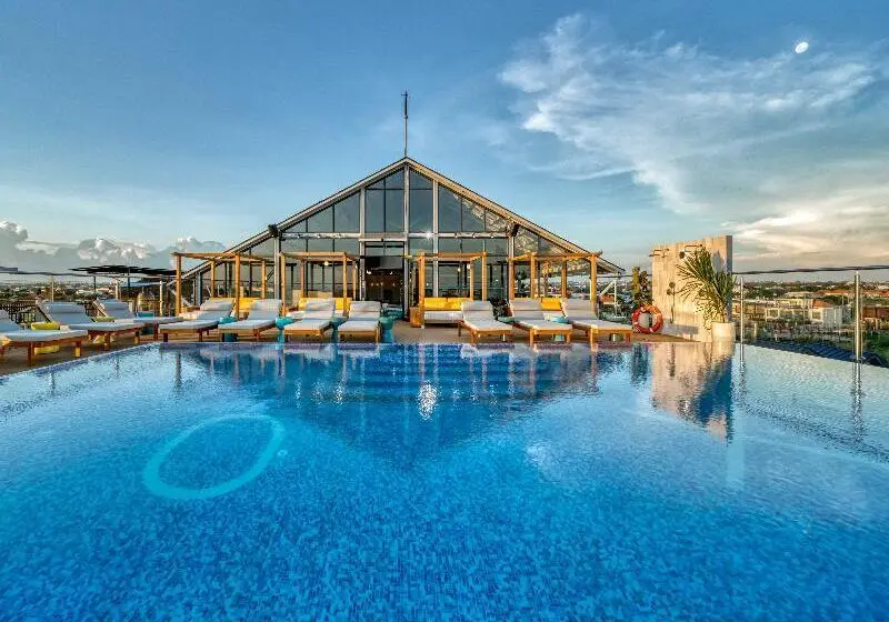 ペンション Canggu Beach Inn