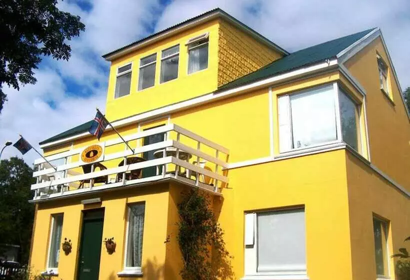 پانسیون Gula Villan þingvallarstræti