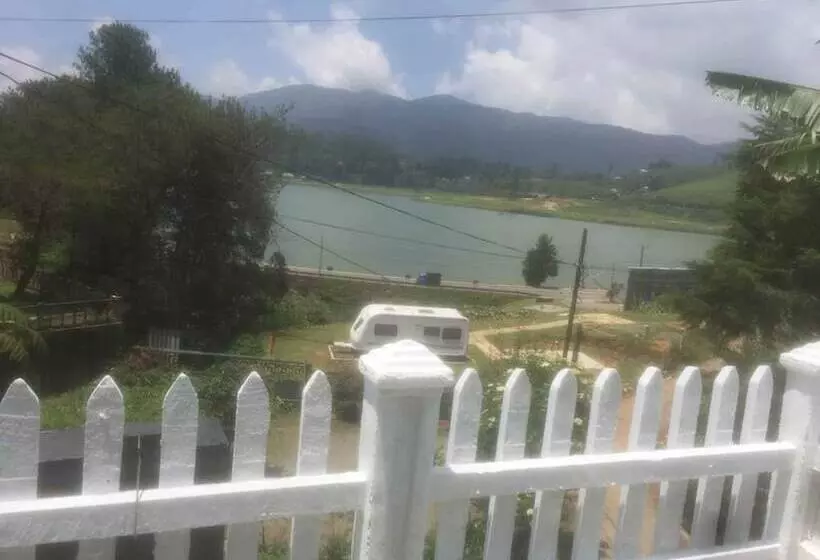 Majatalo Yoho Green Lake View