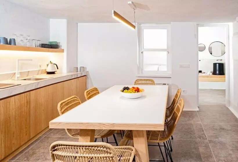 Santorini Soul Villas