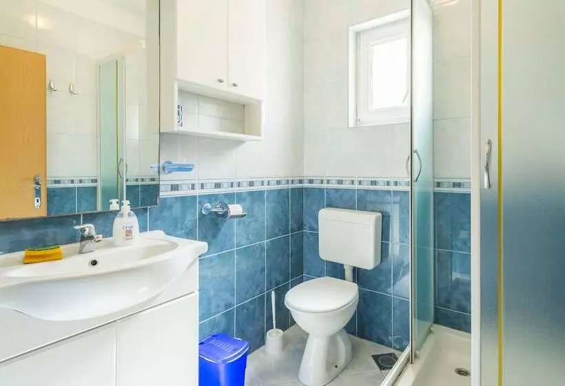 Apartmani Nikolina