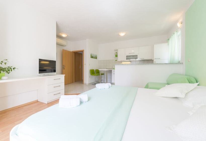 Apartmani Nikolina