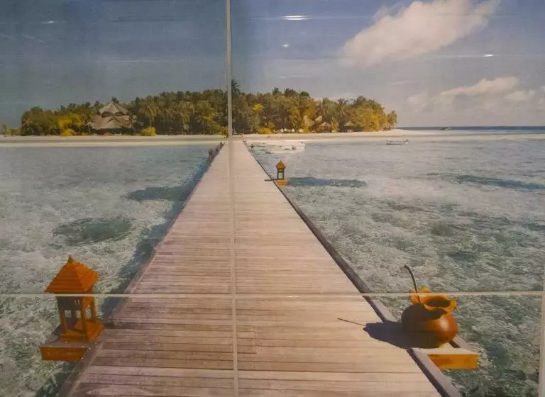 Aamiaismajoitus (B&B) The Little Gem