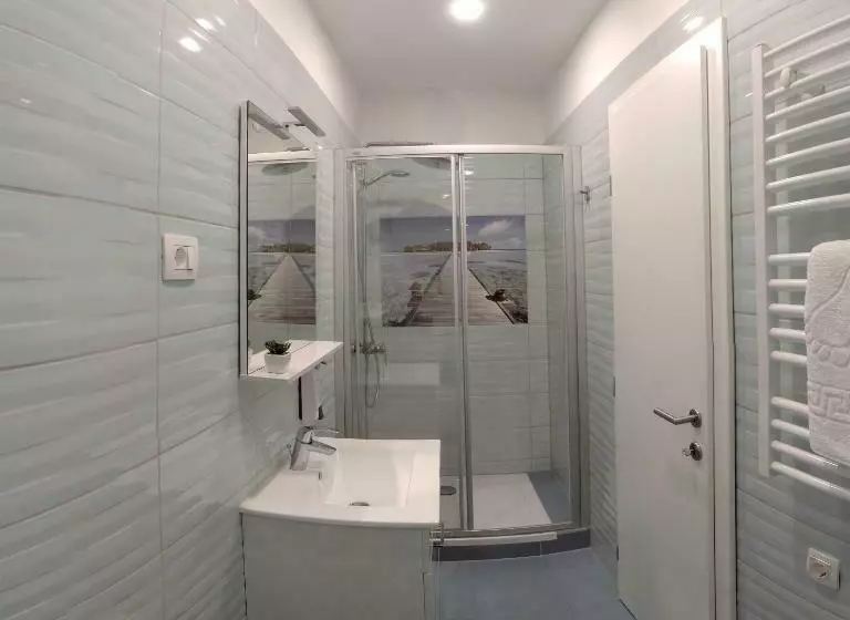 Aamiaismajoitus (B&B) The Little Gem