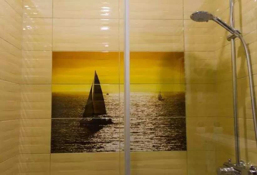 Aamiaismajoitus (B&B) The Little Gem