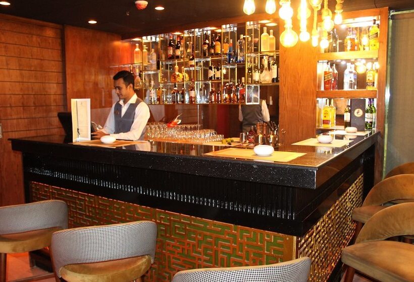 هتل Hansa A Premium Residence