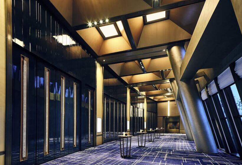 Hotel Intercontinental Shanghai Wonderland By Ihg