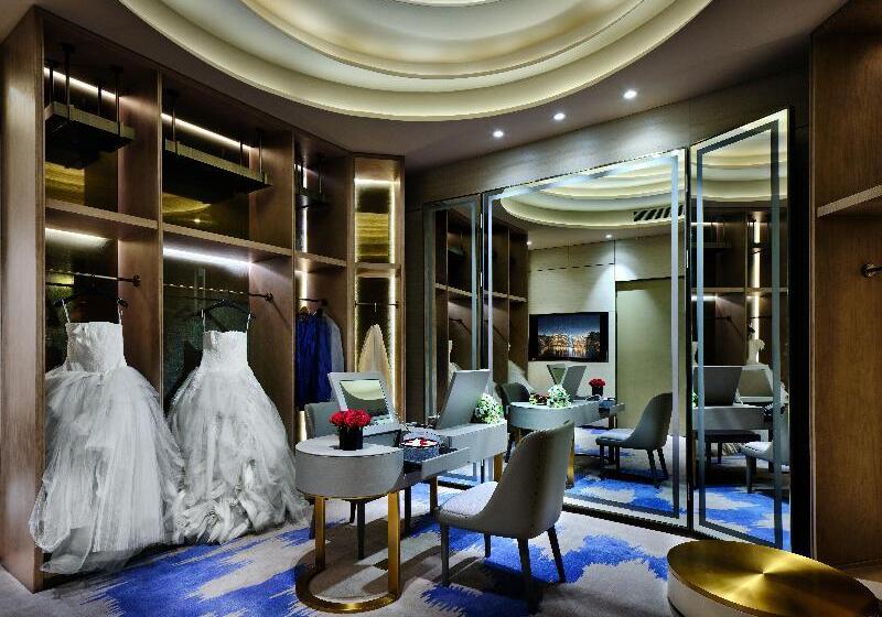 Hotel Intercontinental Shanghai Wonderland By Ihg