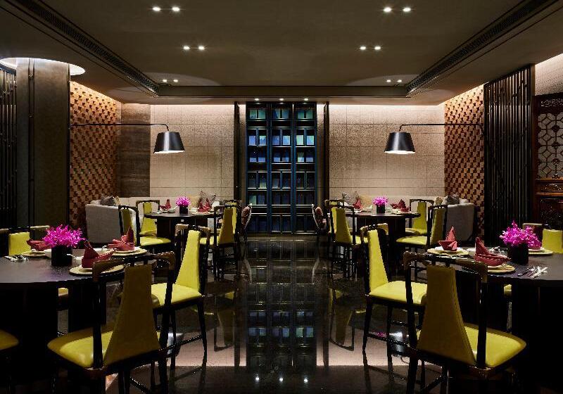 Hotel Intercontinental Shanghai Wonderland By Ihg