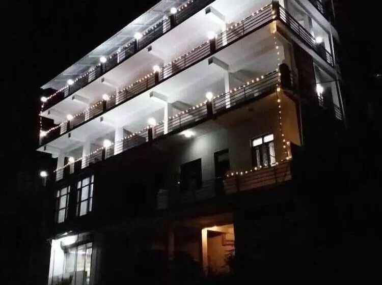 ホテル Manali Jain Cottage