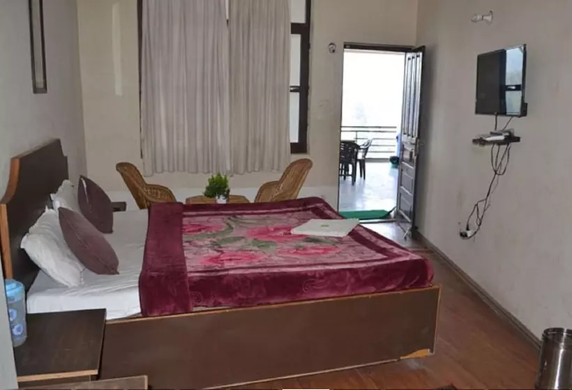 ホテル Manali Jain Cottage