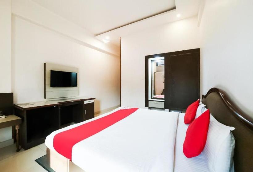 בית מלון כפרי Utsav