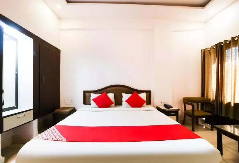 Hotelli Utsav