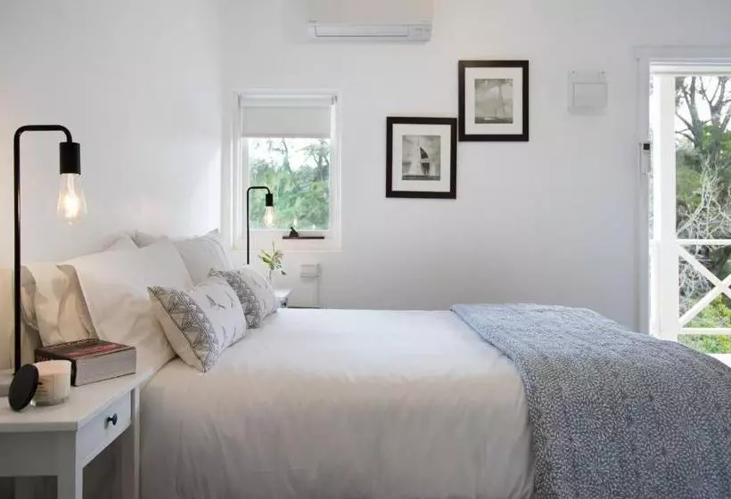 Lake Daylesford Apartment 6